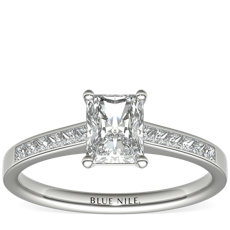 铂金槽镶公主方形钻石订婚戒指（1/4 克拉总重量）